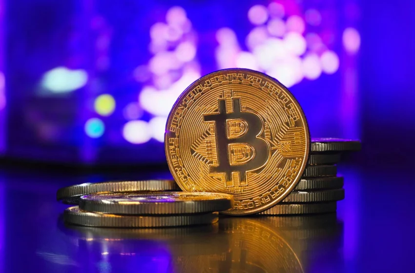  Bitcoin Bull Phase Pattern Shows When BTC Price Will Bottom At $41,400